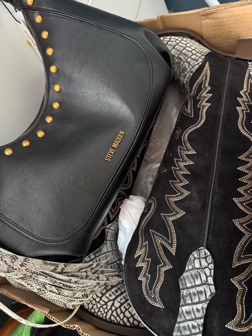 Leather western boots from Mexico, with faux leather shoulder bag.